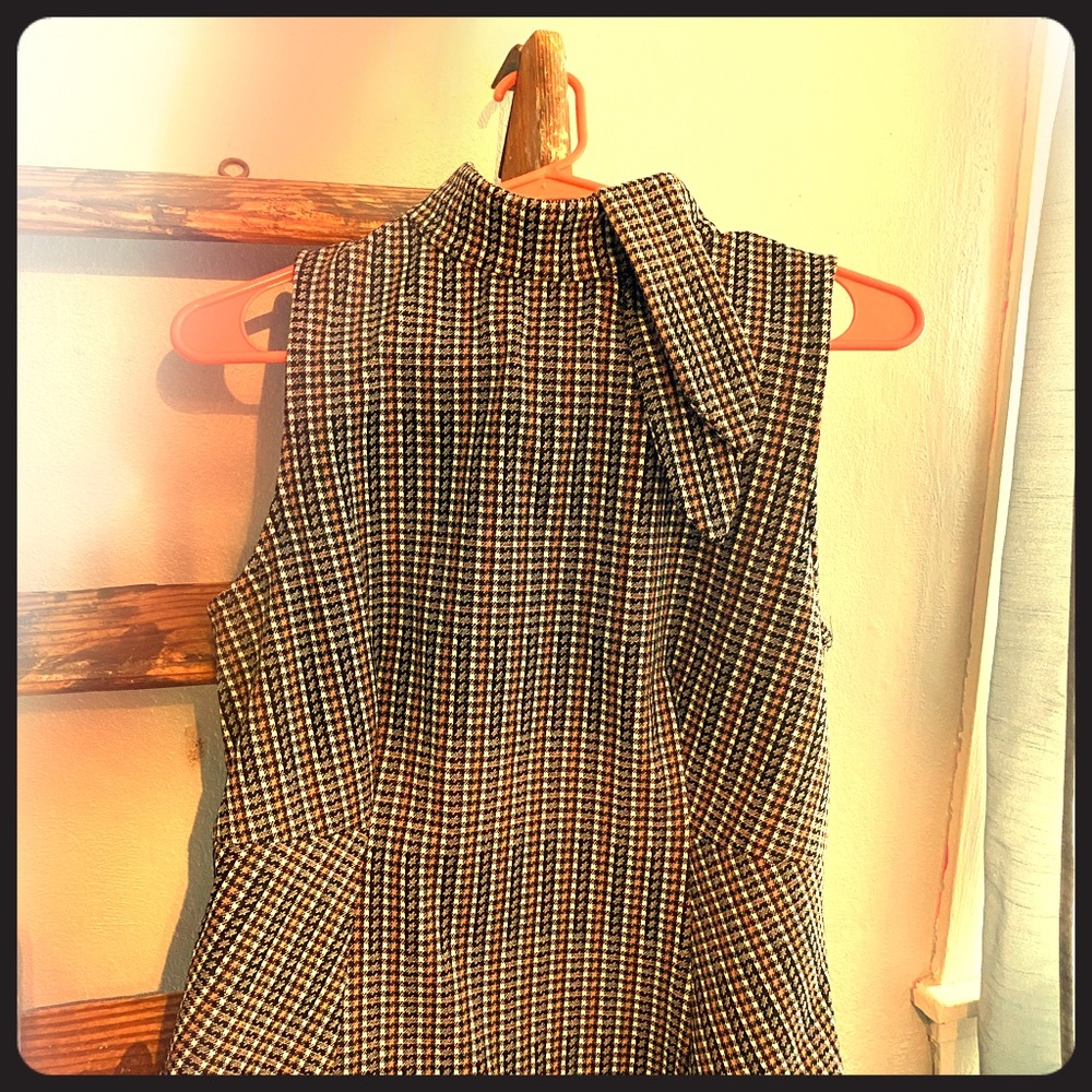 Beautiful top and skirt by New York and company